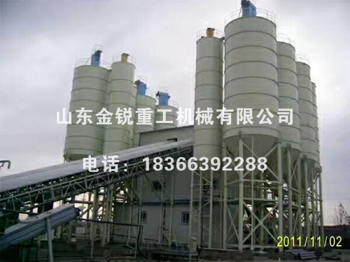 HLS180混凝土搅拌站