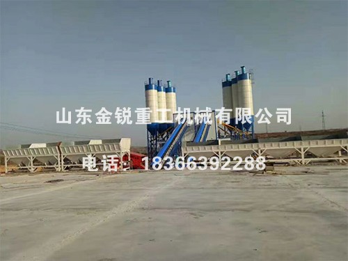 HLS120混凝土搅拌站